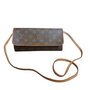 LOUIS VUITTON VINTAGE PURSE MINT CONDITION